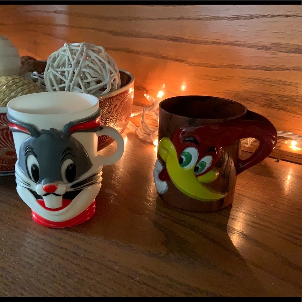 Vintage Cup Set